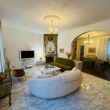 Magnifique Maison Dartiste La Maison Aerts Reims Bagian luar foto