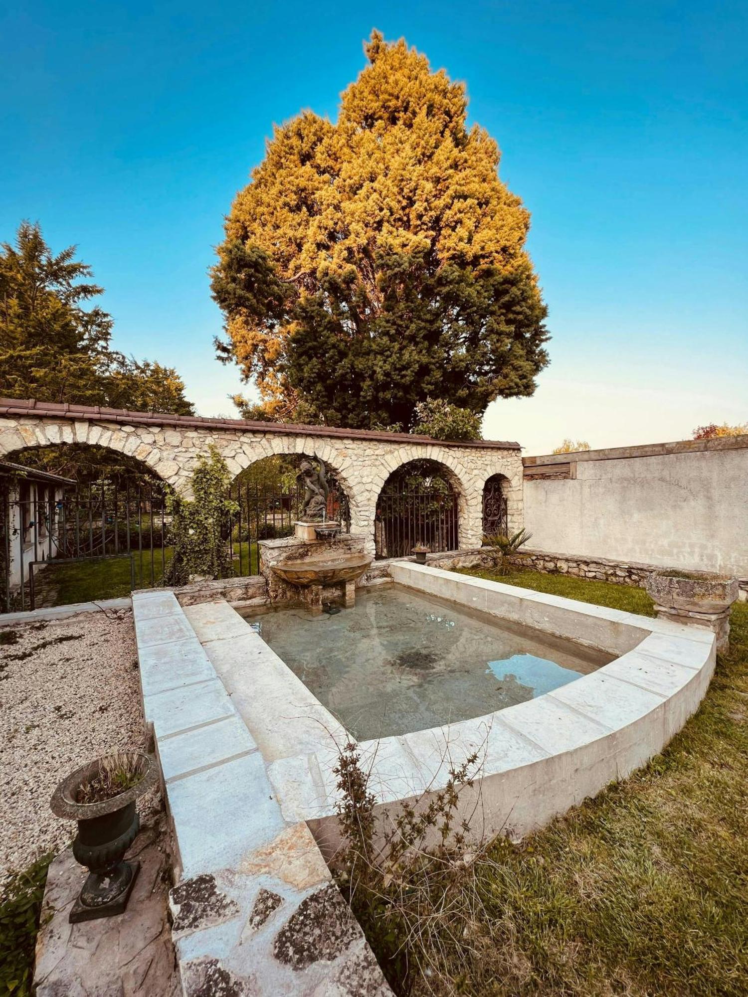 Magnifique Maison Dartiste La Maison Aerts Reims Bagian luar foto